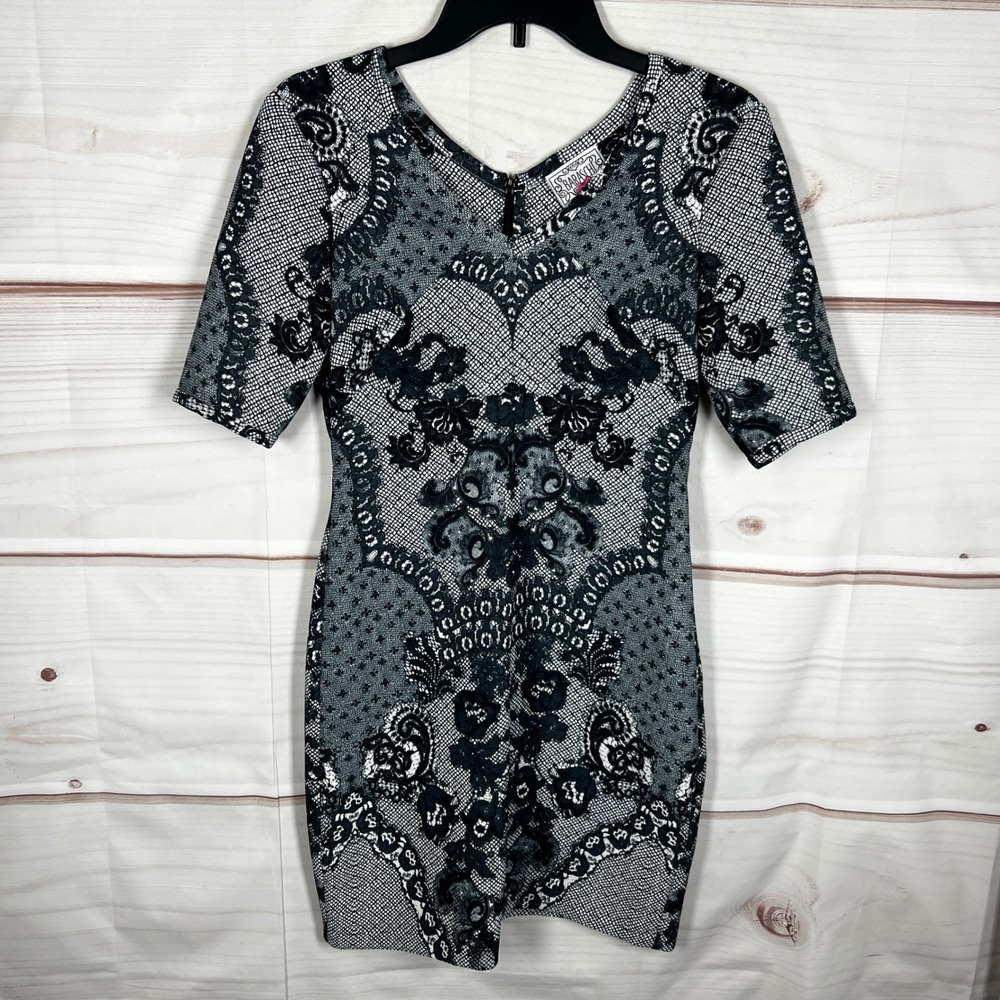Yoana Baraschi Bodycon Dress Womens 4 Blue‎ White Lace Print Short Sleeve Gothic